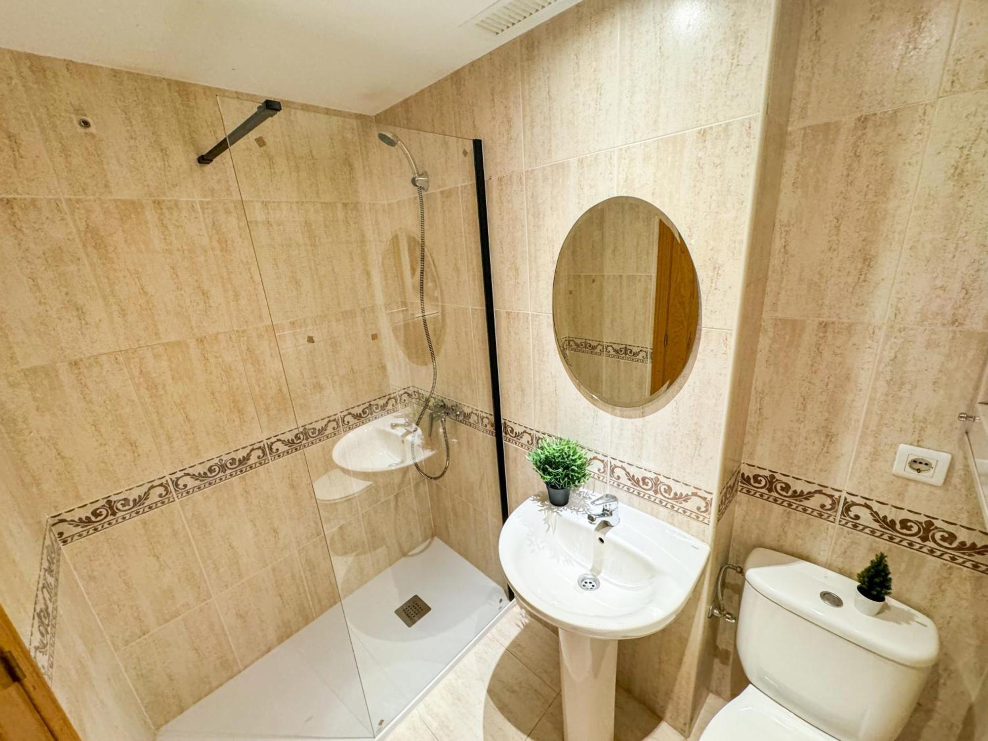 Enjoy El Pilar Turistea Appartement Zaragoza Buitenkant foto
